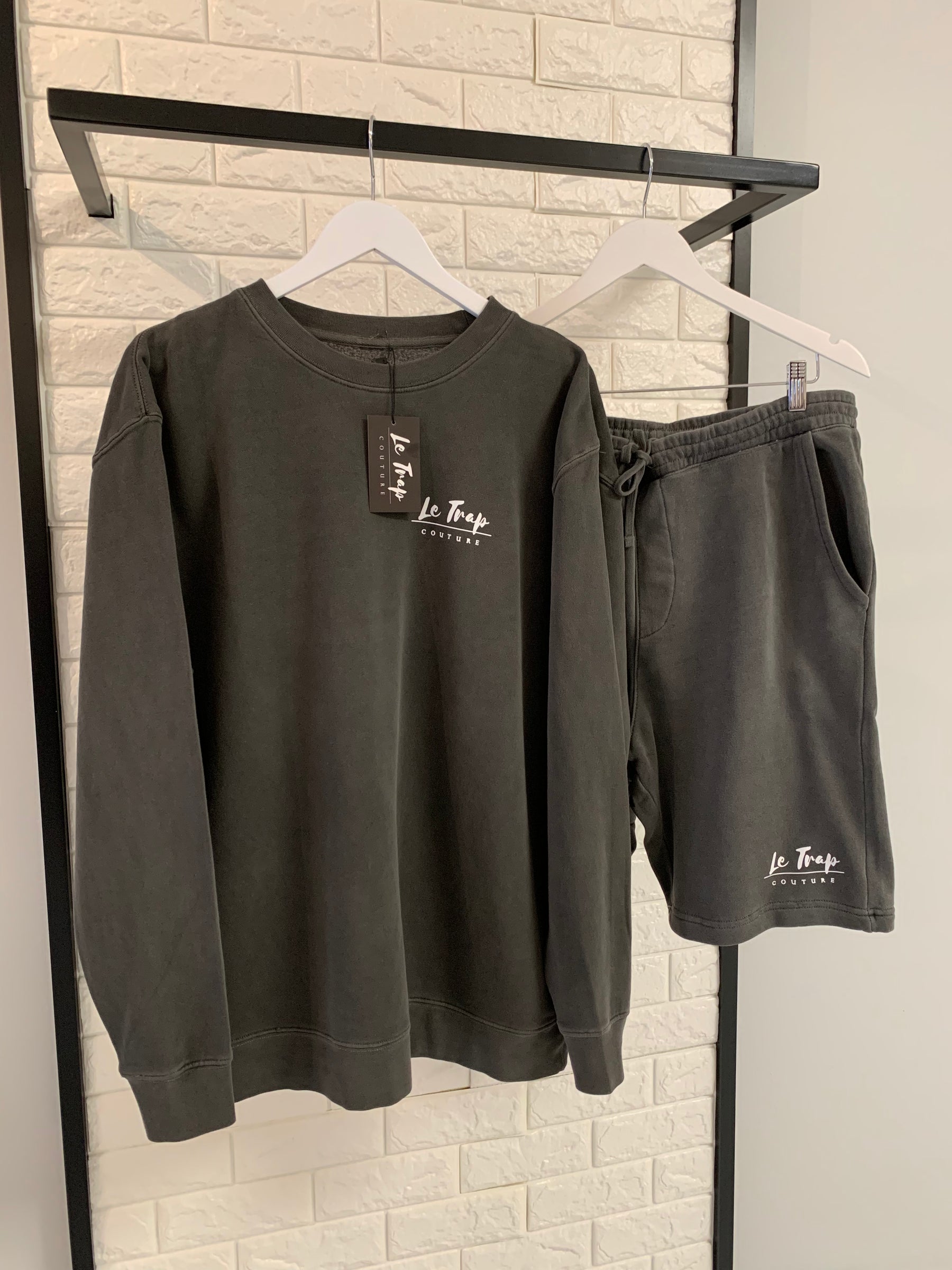 Le Trap Couture “Simple Life” Short Set